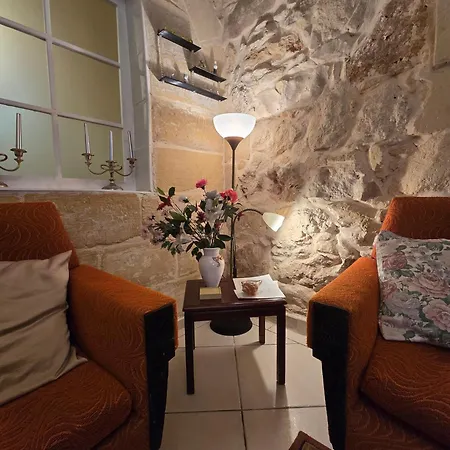 Charming Rustic Getaway In Xaghra, Gozo. Apartment Xaghra