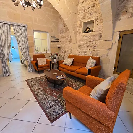 Apartment Charming Rustic Getaway In Xaghra, Gozo. Xaghra