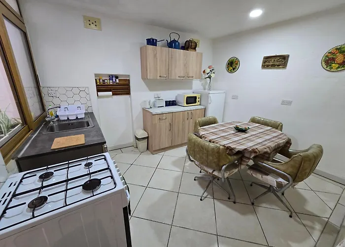 Apartment Charming Rustic Getaway In Xaghra, Gozo. *